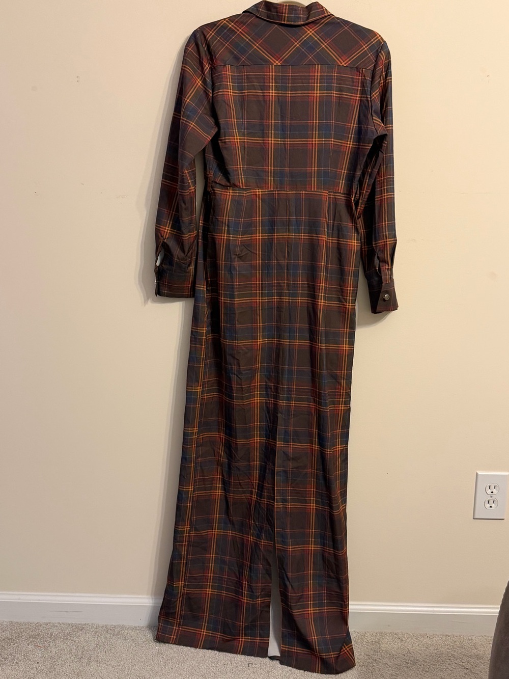 Button-Front Plaid Maxi Shirt Dress. - Picture 4 of 4